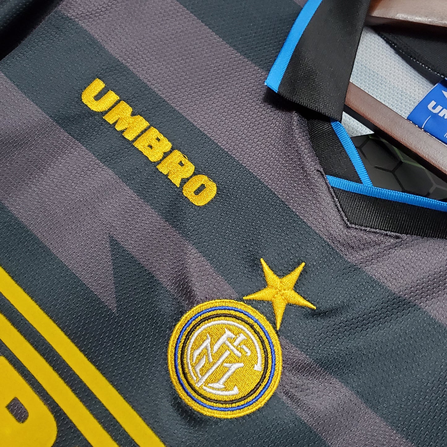 Retro Inter Milan 1997/98 Away