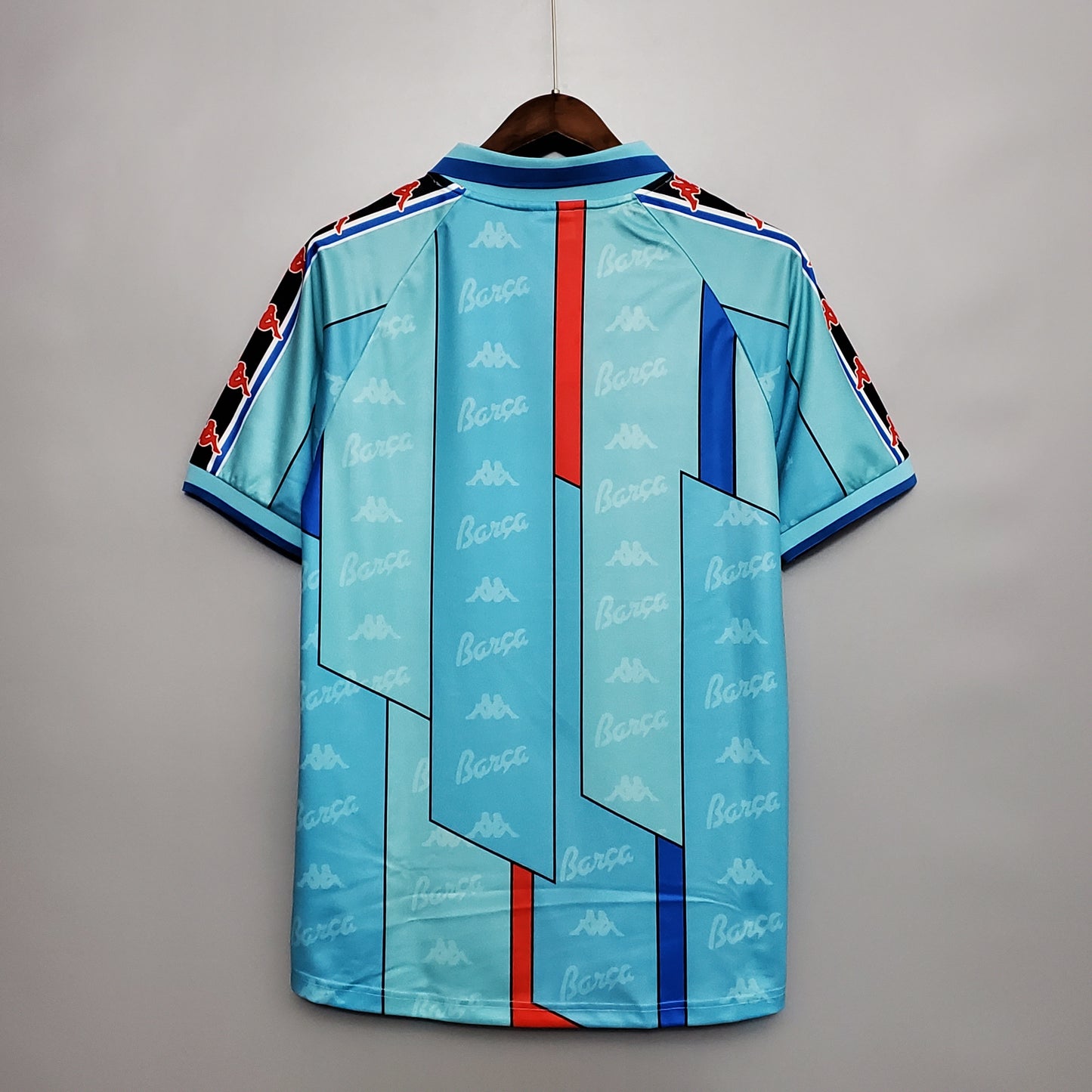 Retro Barcelona 1996/97 Away