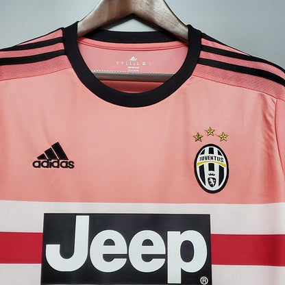 Retro Juventus 2015/16