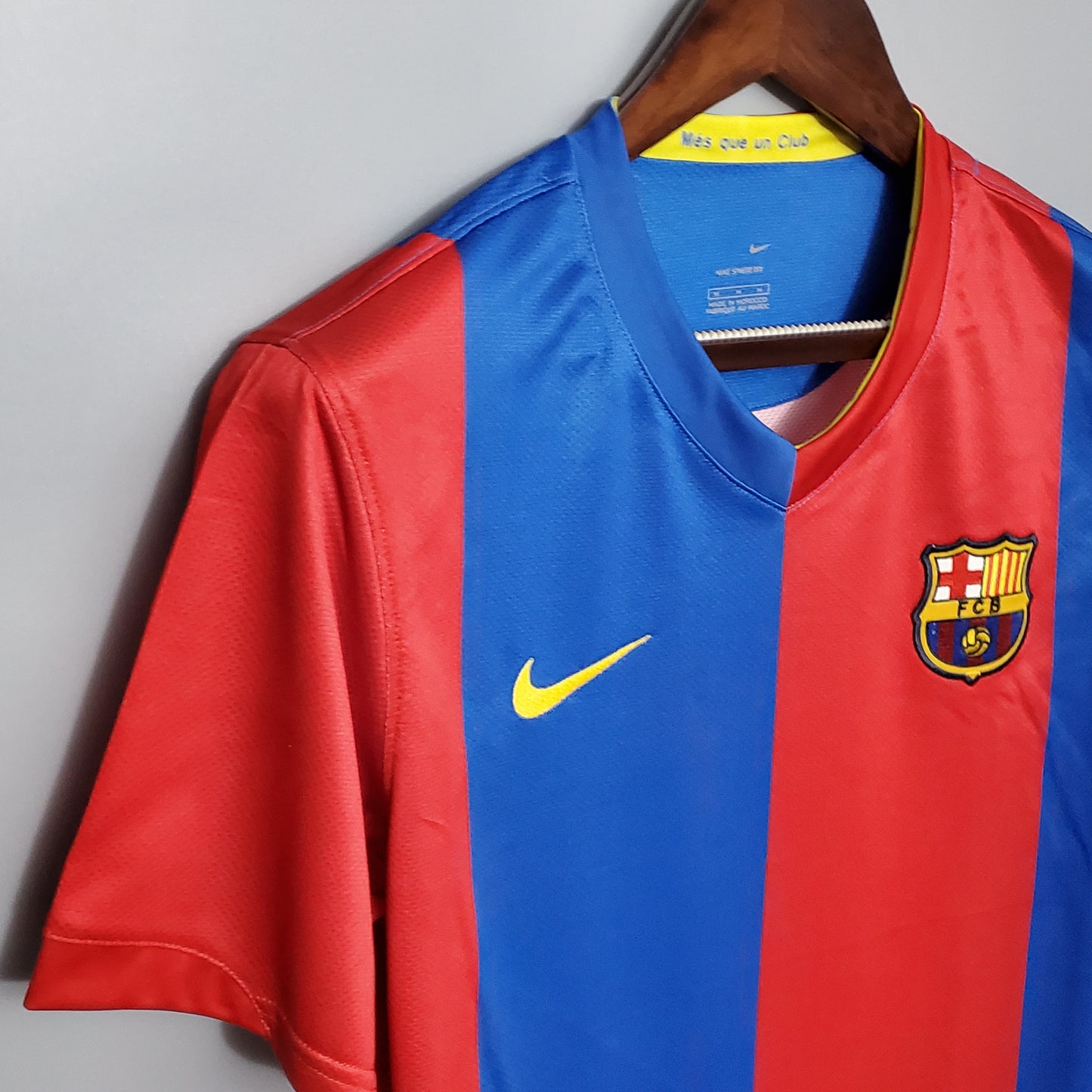 Retro Barcelona 2006/07 Home